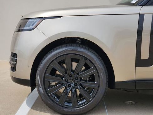 New 2026 Land Rover Range Rover SE AWD/4WD image 9