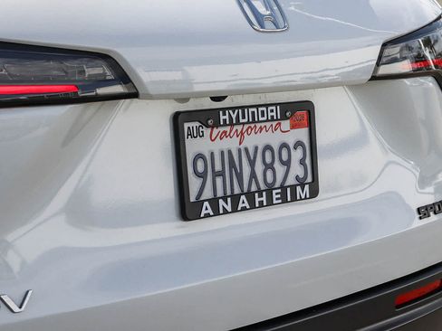 Used 2024 Honda HR-V Sport image 12