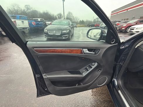 Used 2010 Audi A4 2.0T Prestige w/ Prestige Pkg image 10