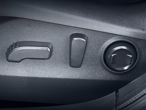 Used 2022 Subaru Outback Premium image 22