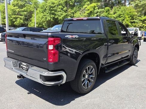 Used 2023 Chevrolet Silverado 1500 LT image 14