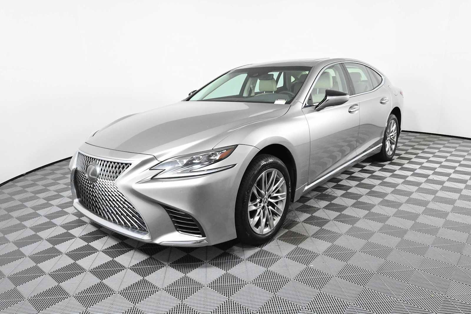 Used 2018 Lexus LS 500 w/ Interior Upgrade Package RWD image 2