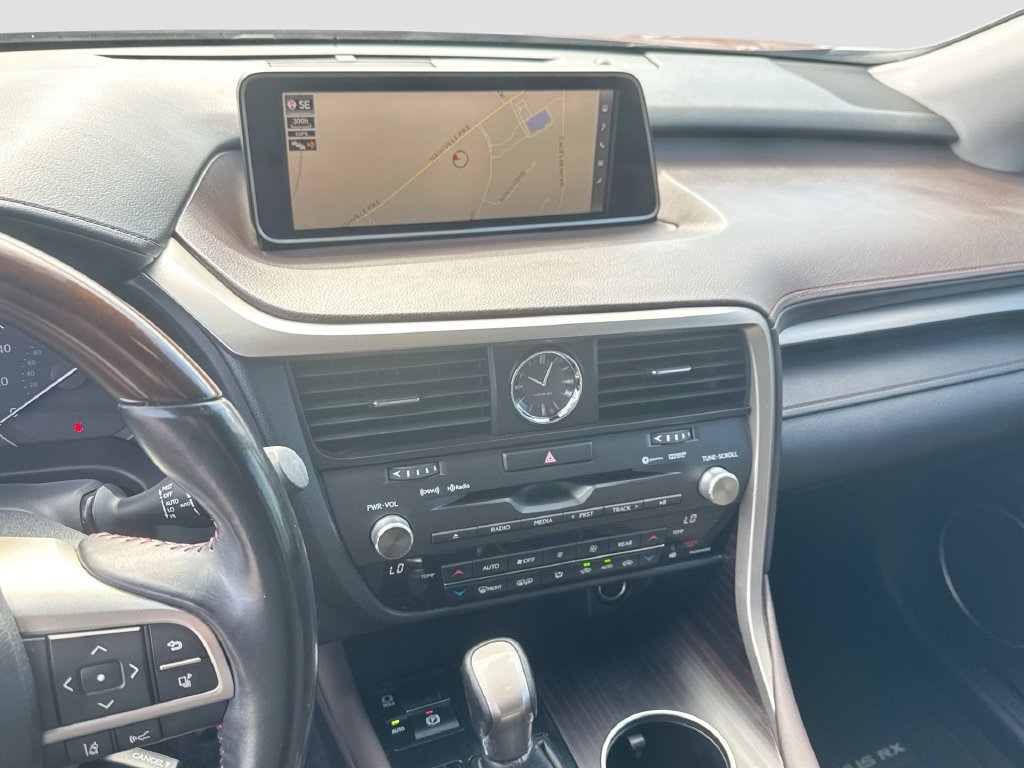 Used 2018 Lexus RX 350L FWD image 25