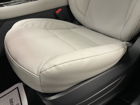 New 2025 Lincoln Aviator Reserve w/ Jet Appearance Package image 26