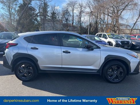 Certified 2024 Subaru Crosstrek 2.0i image 6