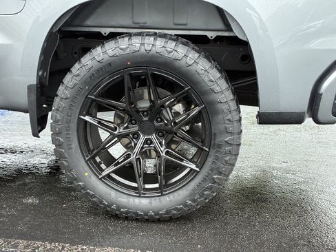 Used 2026 Chevrolet Silverado 1500 RST RWD image 10