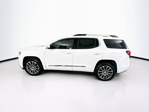 Used 2022 GMC Acadia Denali FWD image 4