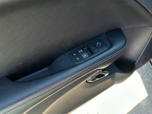 Used 2016 Dodge Challenger SRT Hellcat image 14