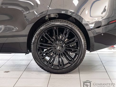 Used 2026 Land Rover Range Rover Velar Dynamic SE AWD/4WD image 8