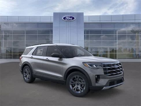 New 2026 Ford Explorer Active w/ Active Comfort Package image 7