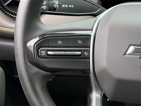 Used 2024 Chevrolet Colorado ZR2 w/ Technology Package image 15