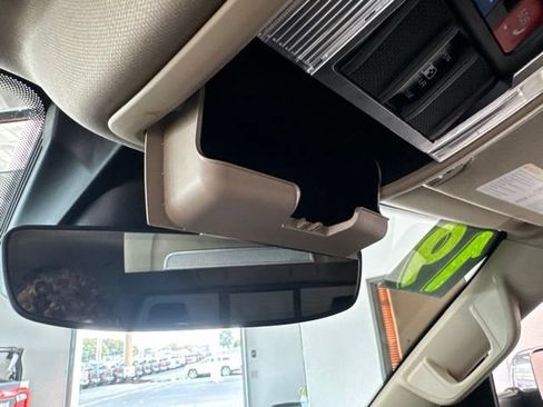 Used 2019 RAM 1500 Laramie AWD/4WD image 54