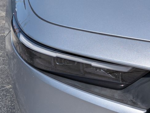 Used 2024 Honda Accord Sport image 10