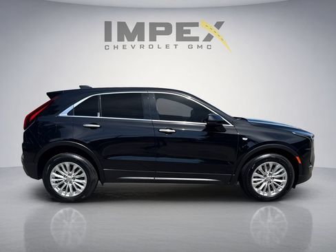 Used 2024 Cadillac XT4 Luxury FWD image 6