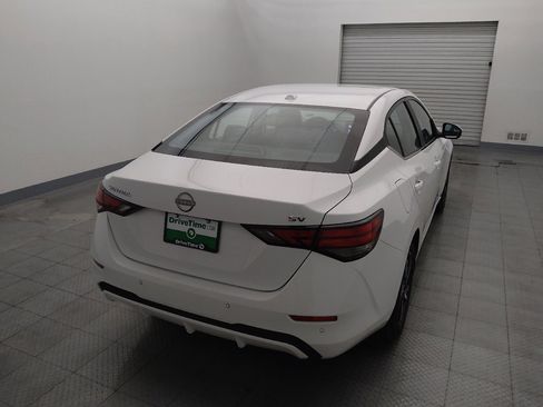 Used 2024 Nissan Sentra SV image 7