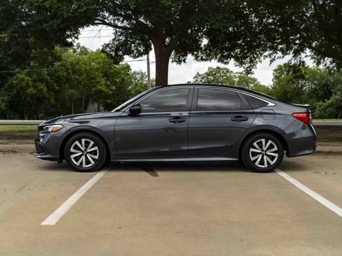 Used 2024 Honda Civic LX image 6