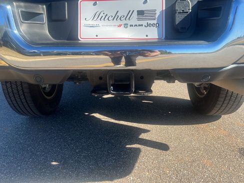 Certified 2024 RAM 2500 Big Horn w/ Safety Group image 6