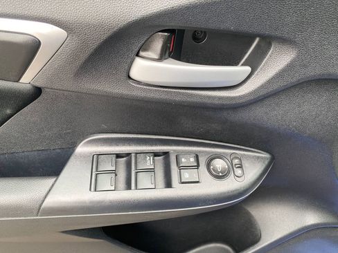 Used 2020 Honda Fit LX image 13