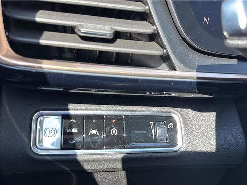 New 2026 Buick Envision Avenir image 14