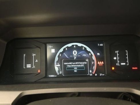 Used 2025 Toyota Tacoma SR5 AWD/4WD image 8