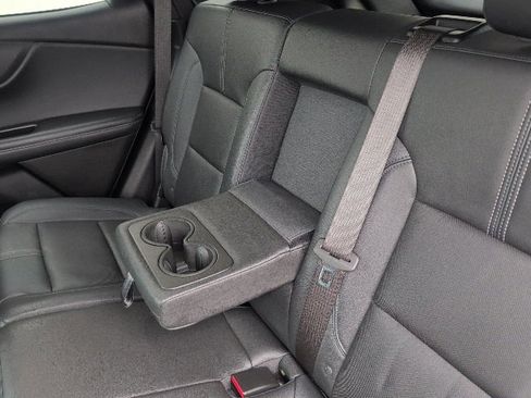 Certified 2022 Chevrolet Blazer LT w/ LPO, Black Accent Package image 37