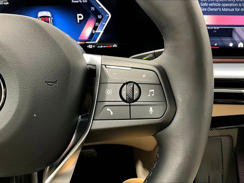 Used 2025 BMW X1 xDrive28i image 25