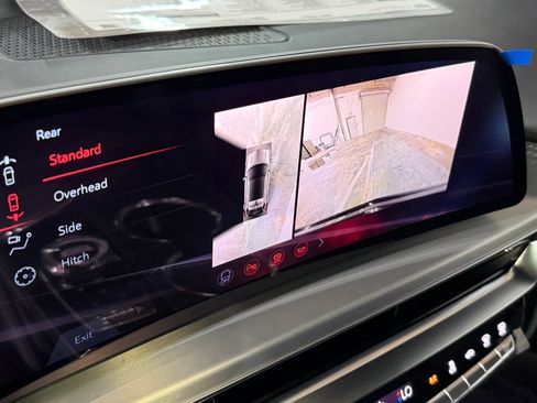 New 2026 Cadillac Lyriq V image 32