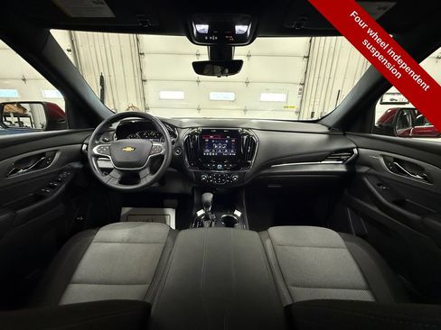 Used 2023 Chevrolet Traverse LT w/ Rear Camera Mirror Package AWD/4WD image 47