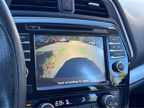 Used 2017 Nissan Maxima 3.5 S image 9