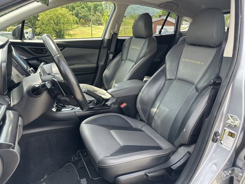 Used 2021 Subaru Crosstrek 2.5i Sport w/ Moonroof Package AWD/4WD image 9