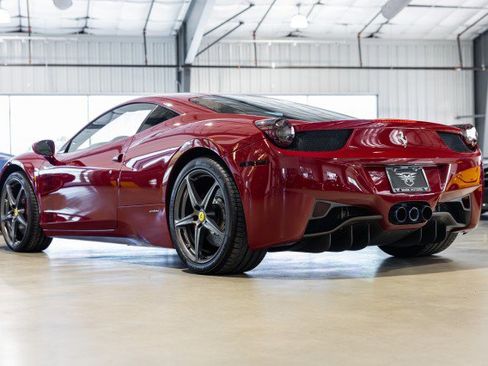 Used 2012 Ferrari 458 Italia Coupe RWD image 4