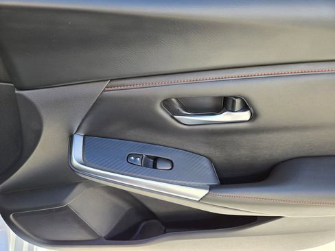 Used 2024 Nissan Sentra SR image 21