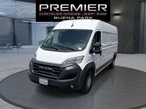 Used 2025 RAM ProMaster 3500 w/ Convenience Group FWD image 1