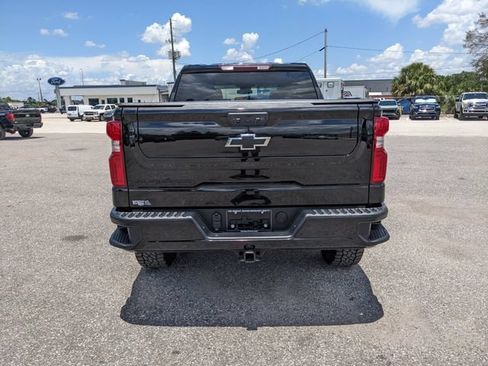 Used 2023 Chevrolet Silverado 1500 LT Trail Boss w/ Protection Package AWD/4WD image 5