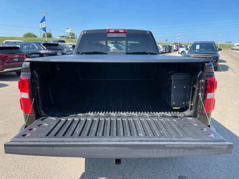 Used 2018 GMC Sierra 1500 SLE w/ SLE Value Package AWD/4WD image 27