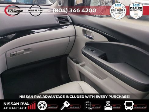 Used 2022 Honda Pilot Touring image 18