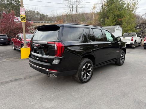 New 2026 GMC Yukon AT4 Ultimate w/ LPO, Illumination Package image 5