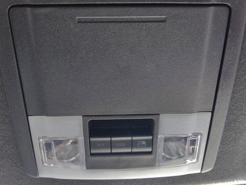 Used 2015 Ford F350 Lariat w/ Lariat Ultimate Package image 29