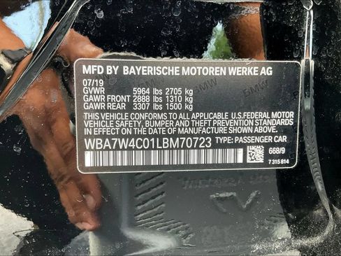 Used 2020 BMW 745e xDrive AWD/4WD image 18
