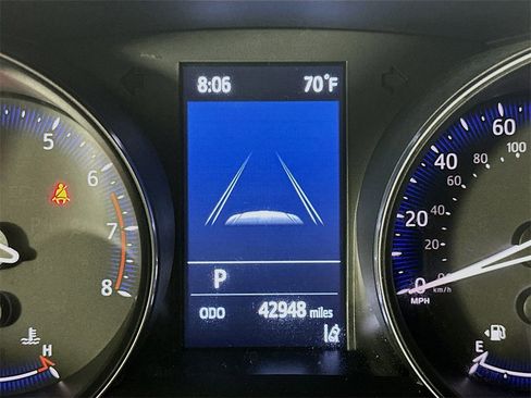 Used 2021 Toyota C-HR XLE image 15