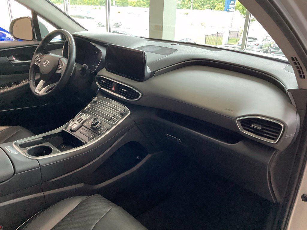 Used 2022 Hyundai Santa Fe Limited FWD image 20
