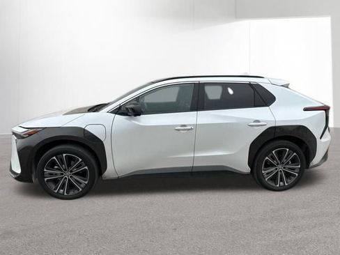 Used 2023 Toyota bZ4X Limited w/ Weather Package image 3