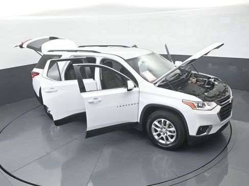Used 2020 Chevrolet Traverse LT FWD image 72