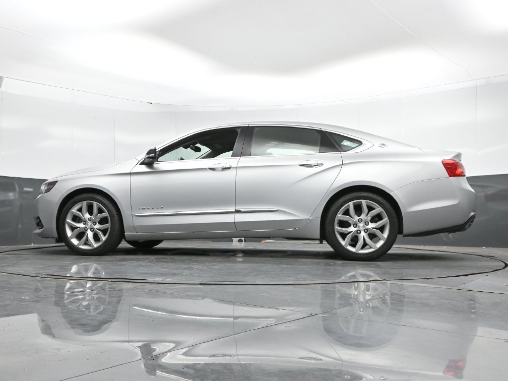 Used 2019 Chevrolet Impala Premier FWD image 48
