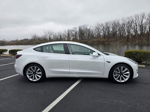 Used 2020 Tesla Model 3 Standard Range Plus image 6