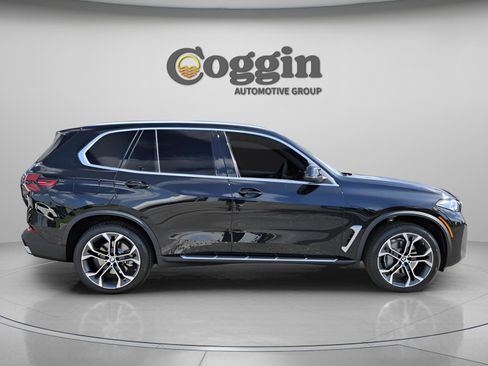 New 2026 BMW X5 sDrive40i image 6