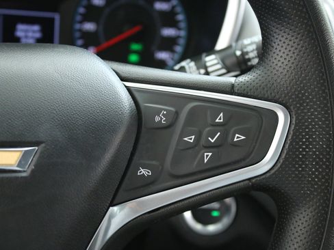 Used 2023 Chevrolet Equinox LS FWD image 15