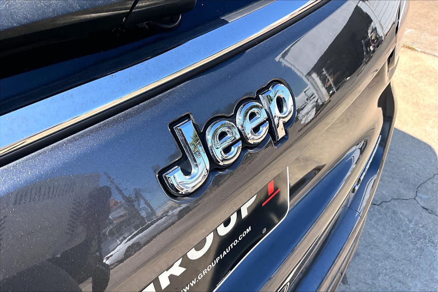 Used 2022 Jeep Compass Limited w/ Sun and Sound Group AWD/4WD image 10