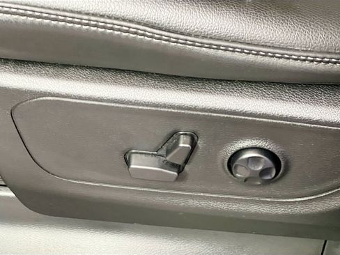 Used 2025 RAM 1500 RHO image 15