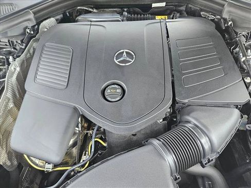 Used 2026 Mercedes-Benz GLC 300 image 21